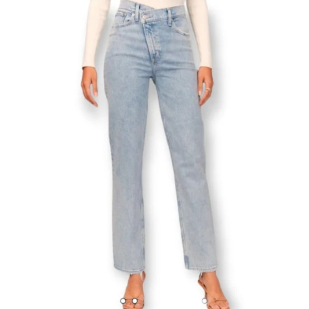 Abercrombie 90s Ultra High Rise Straight Jeans Cross Front Size 32/14 Short